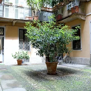 Appartamento Historical Center Montenapoleone Loft, Milano